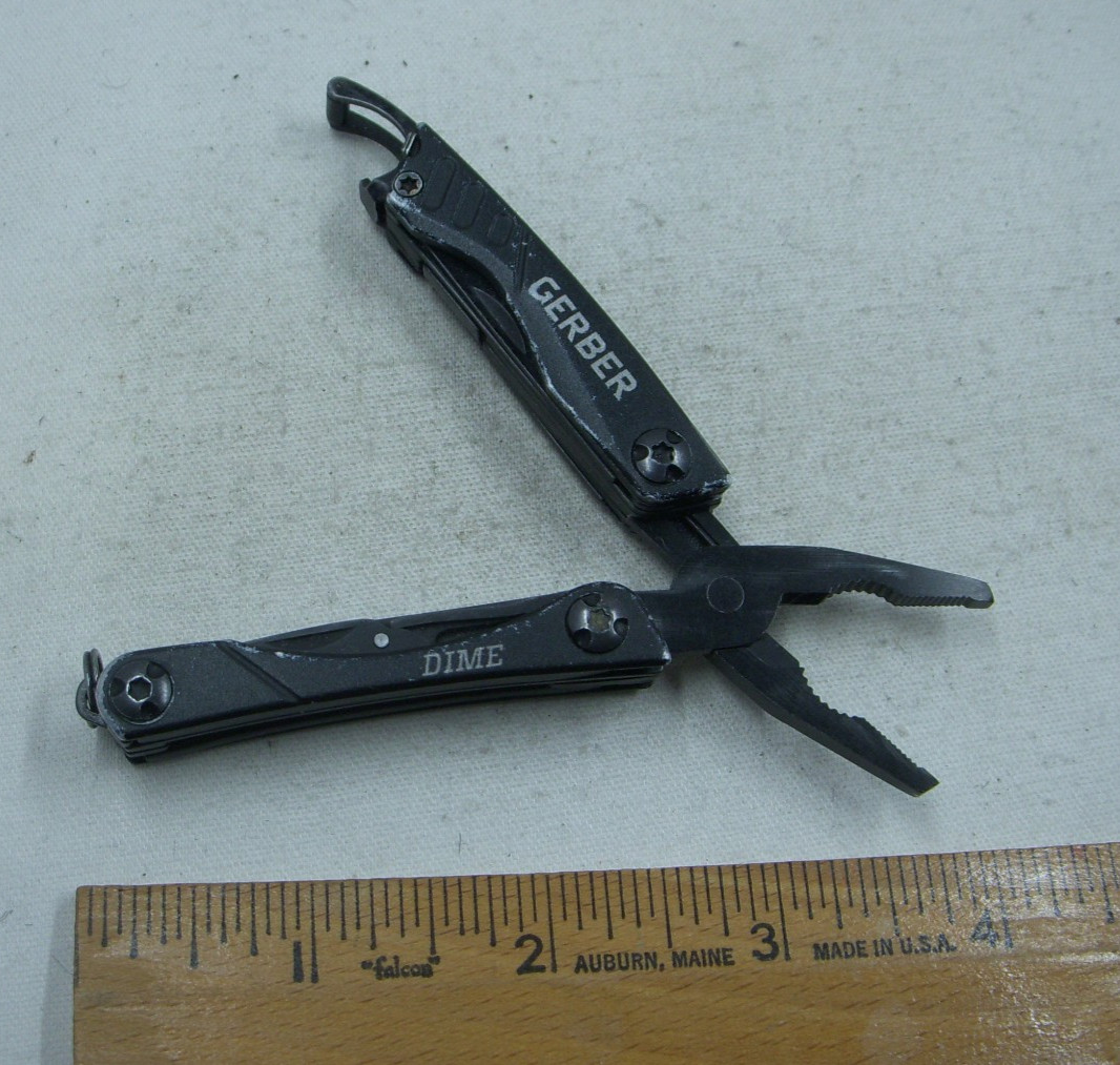 Gerber Dime 4661220D1 Black 11 Function Multi Tool