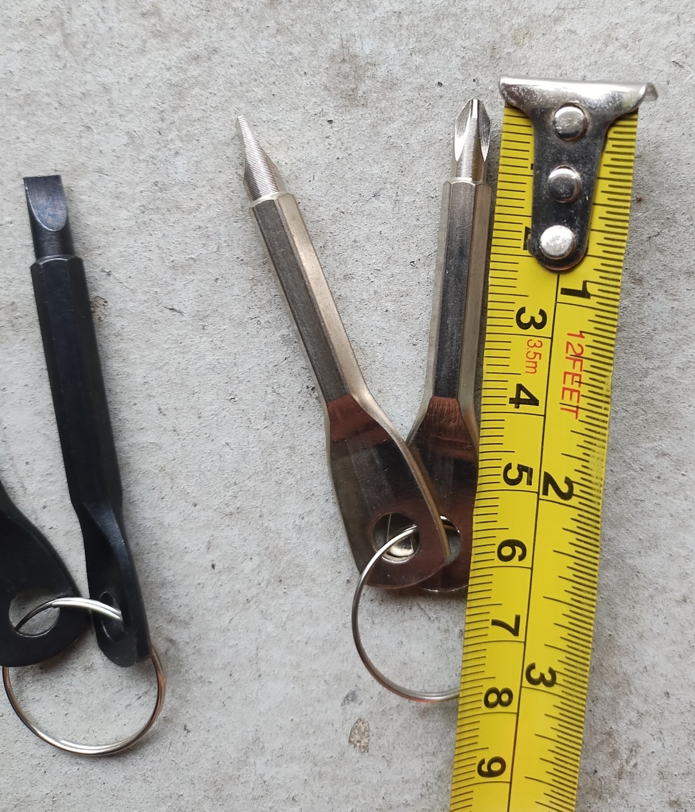 KEY SHAPED POCKET FLATHEAD & PHILLIPS SCREWDRIVER GADGETS MULTI TOOL 2 SETS LOT