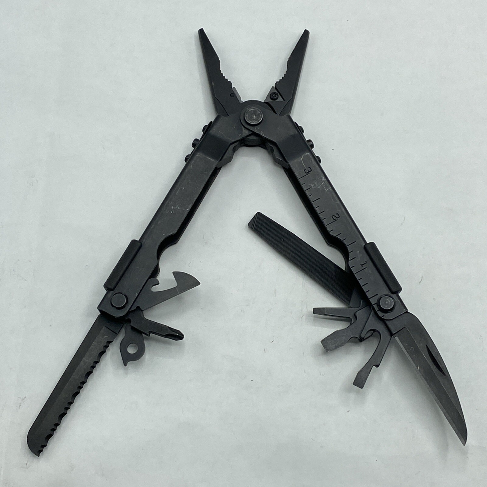 Gerber MP 600, Carbide Cutters, Needlenose – Black