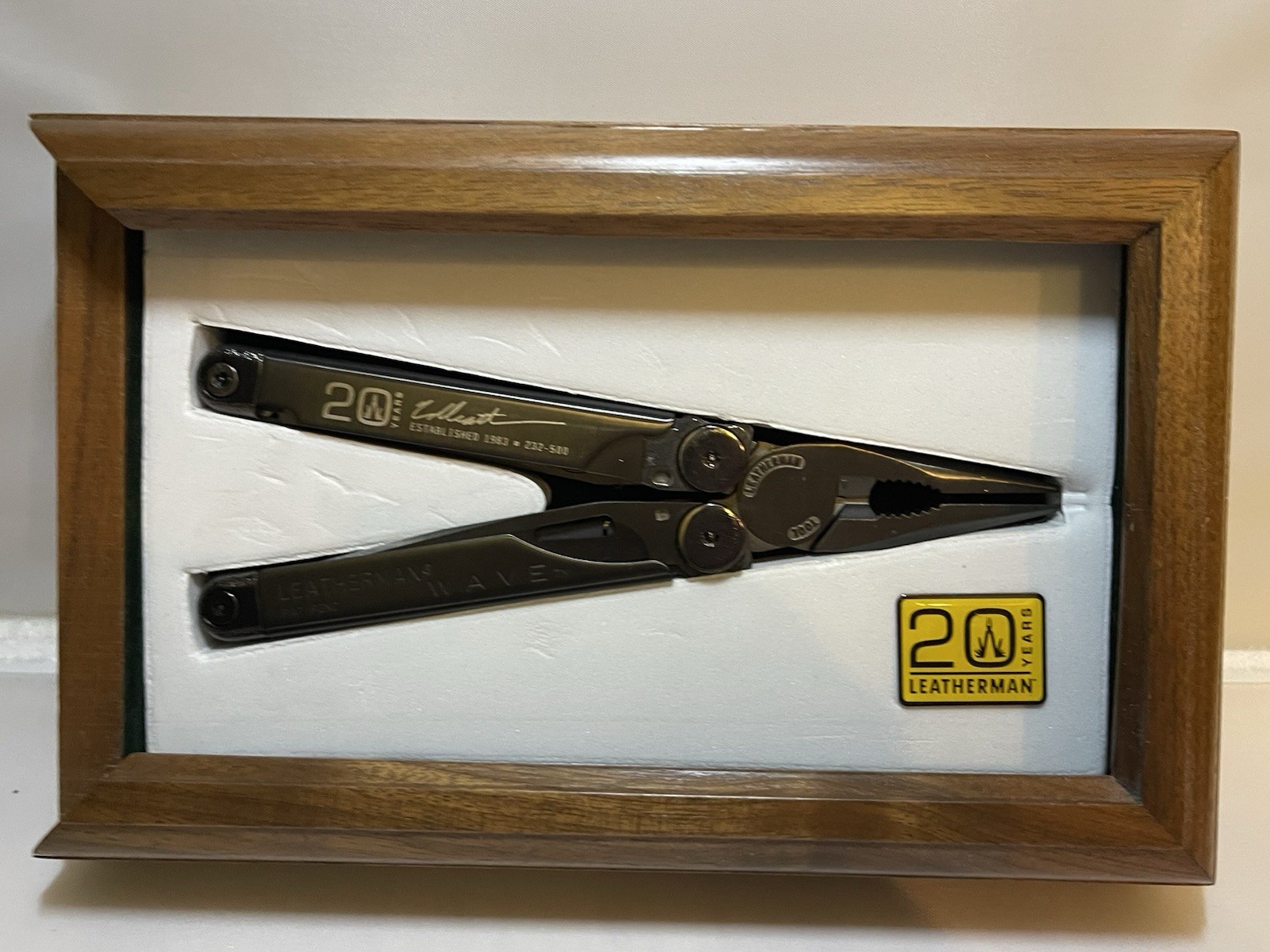 LM143 Leatherman Limited Edition 20th Anniversary Wave #232 Of 500