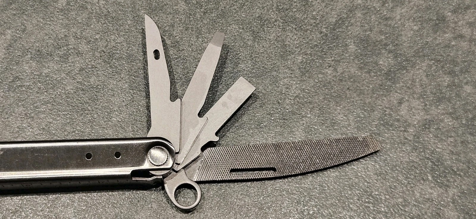 Mint Condition Leatherman Bond Multi-tool Only – No Pouch