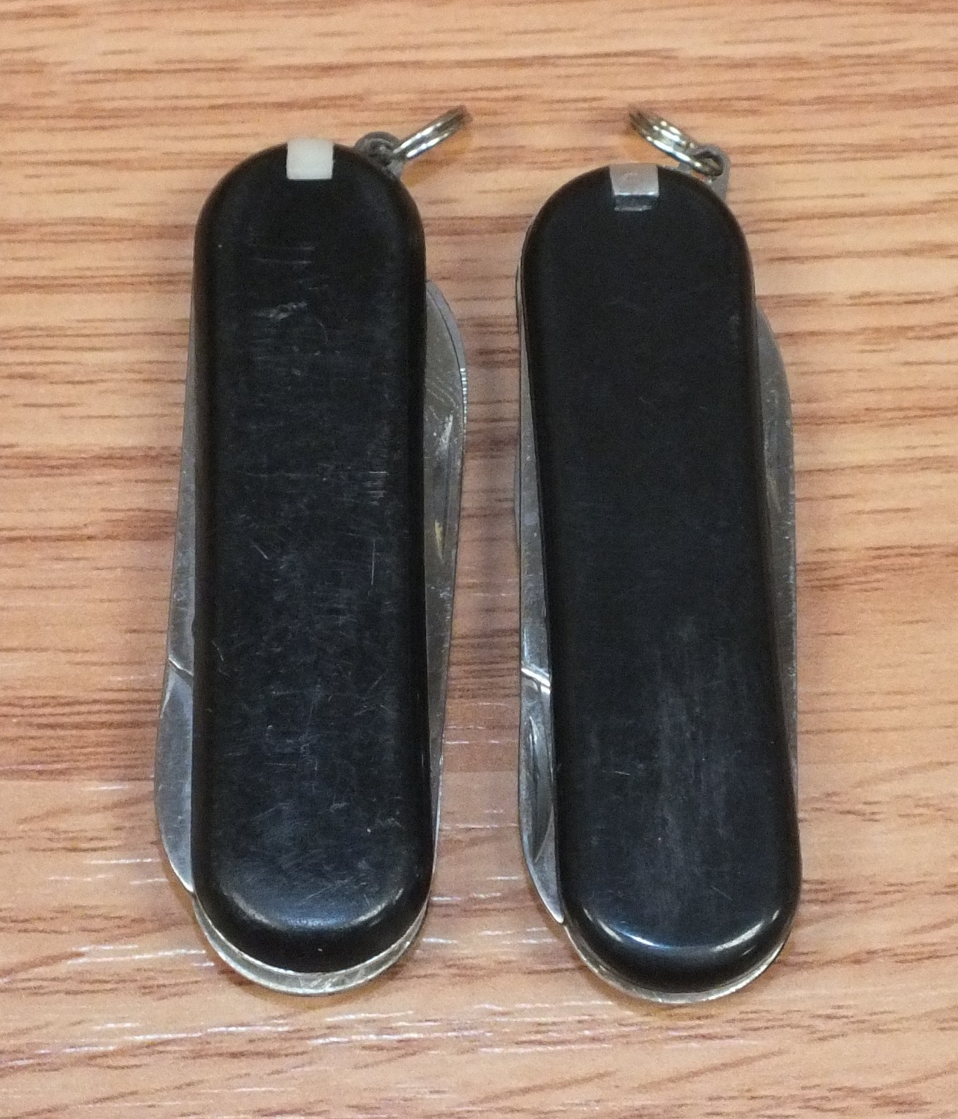 Lot of 2 Unbranded Black & Silver Tone Small 2″ (inch) Multi Tool Pocket Knife