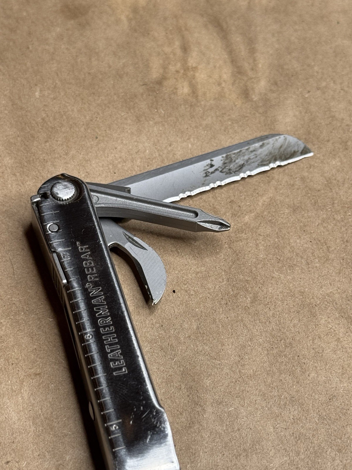 Leatherman Rebar Multi-Tool Pliers/Screwdriver/Knife/File/Saw/Etc. (Pre-Owned)