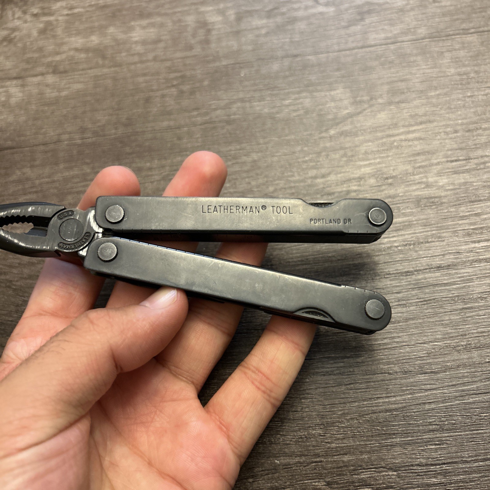 Leatherman Multi Tool Black / Gun Metal