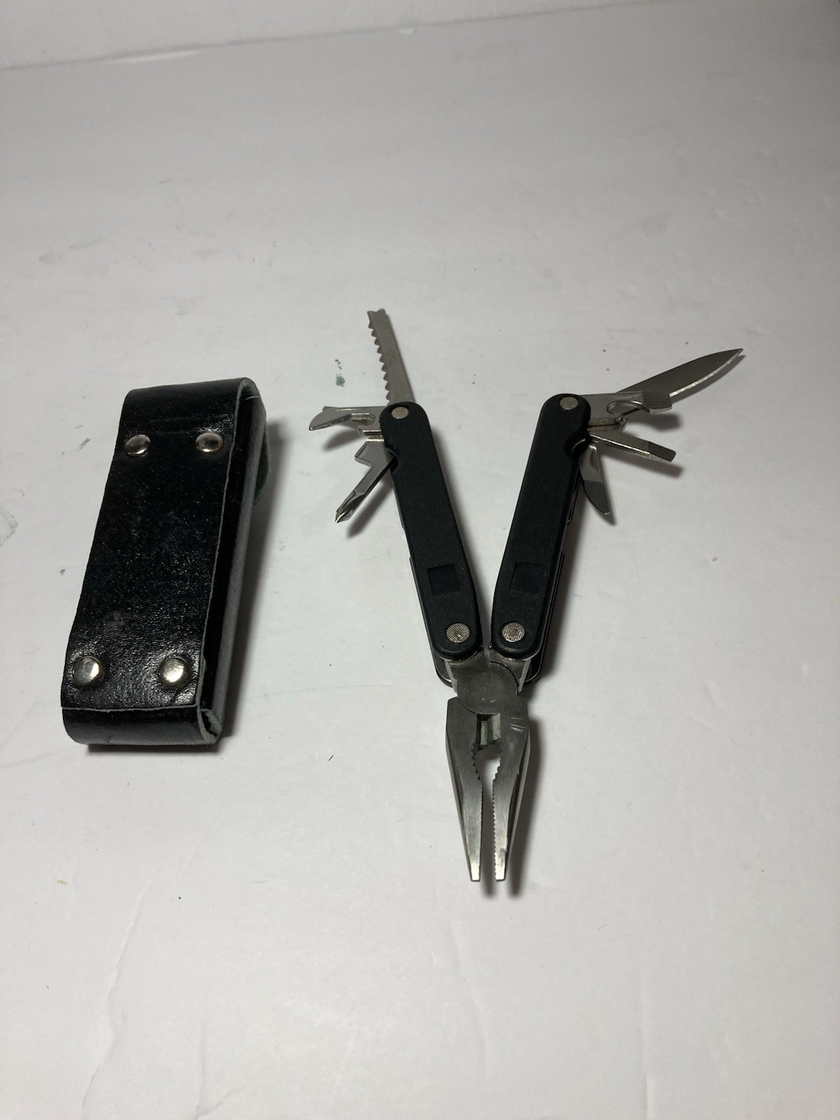 Rare New Vintage Central Forge Multi Tool And Leather Sheath 9 Tools In One