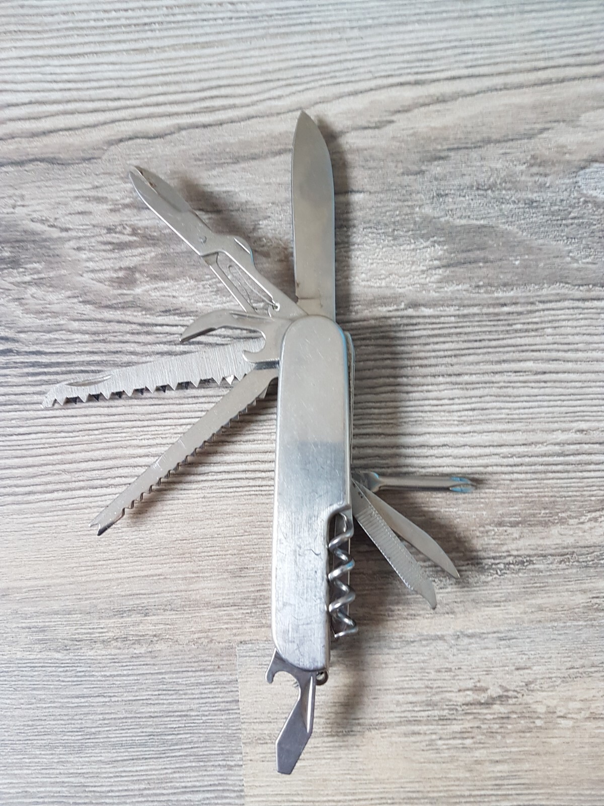 Pocket Knife / Multifunction Knife