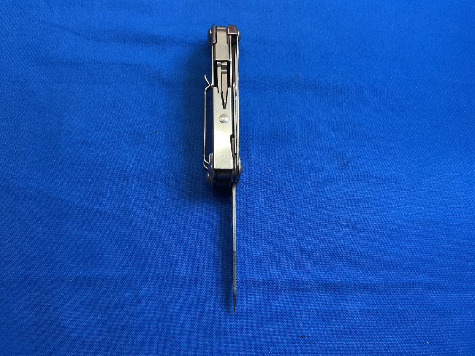 Leatherman Wingman Multi Tool Knife Pliers Camping Hunting Hiking 2021 Date Code