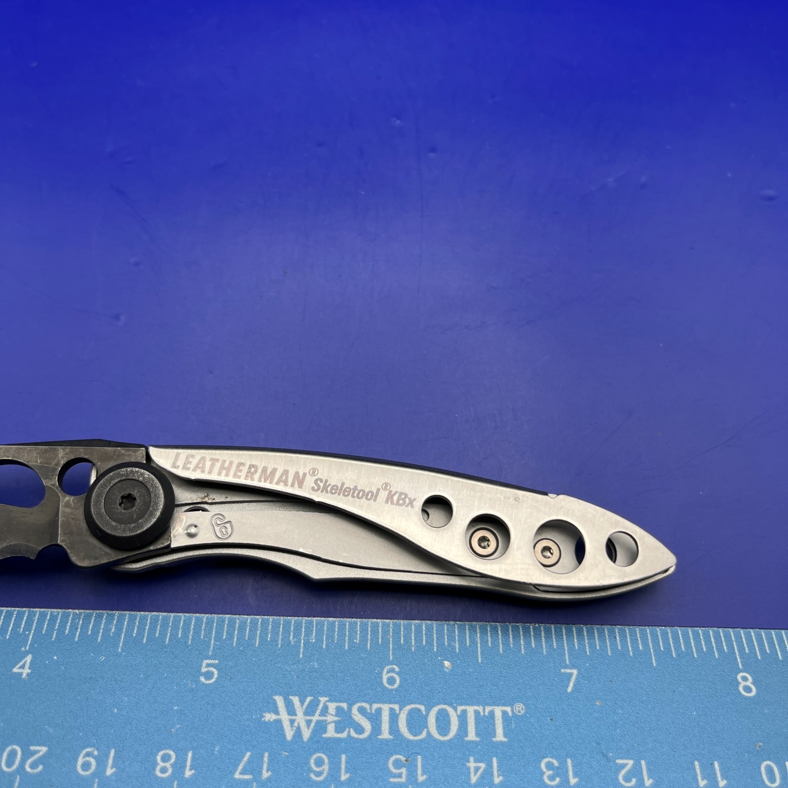 Leatherman Skeletool KBX Pocket Knife