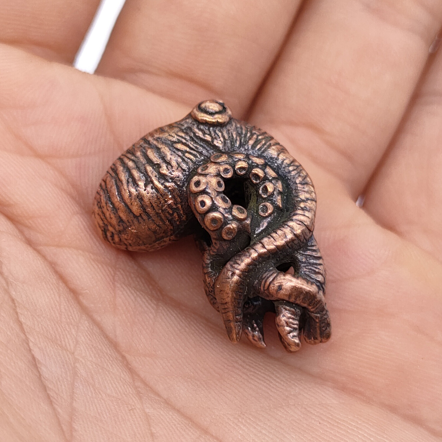 Red Copper Octopus Folding Knife Bead Cool DIY Umbrella Rope Tool Knife Pendant