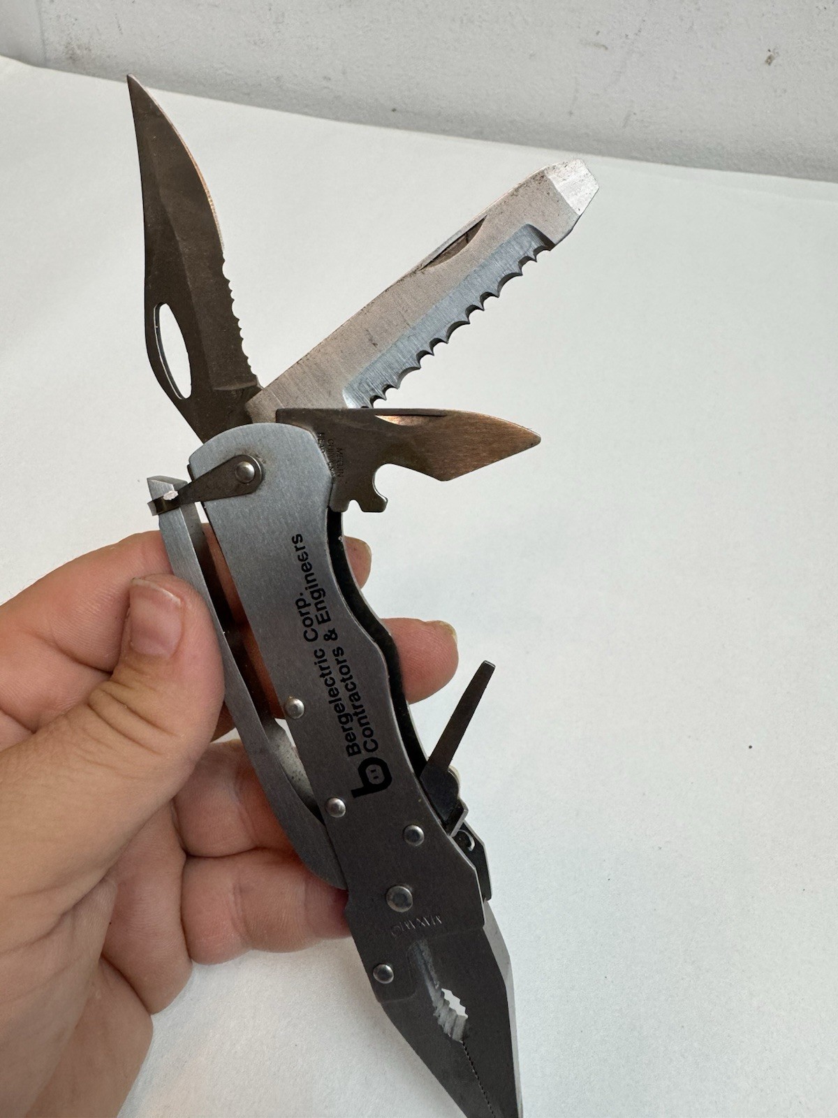 Maxam 14 in 1 Pocket Multi Tool Stainless Steel Heavy Duty (FVS026069)