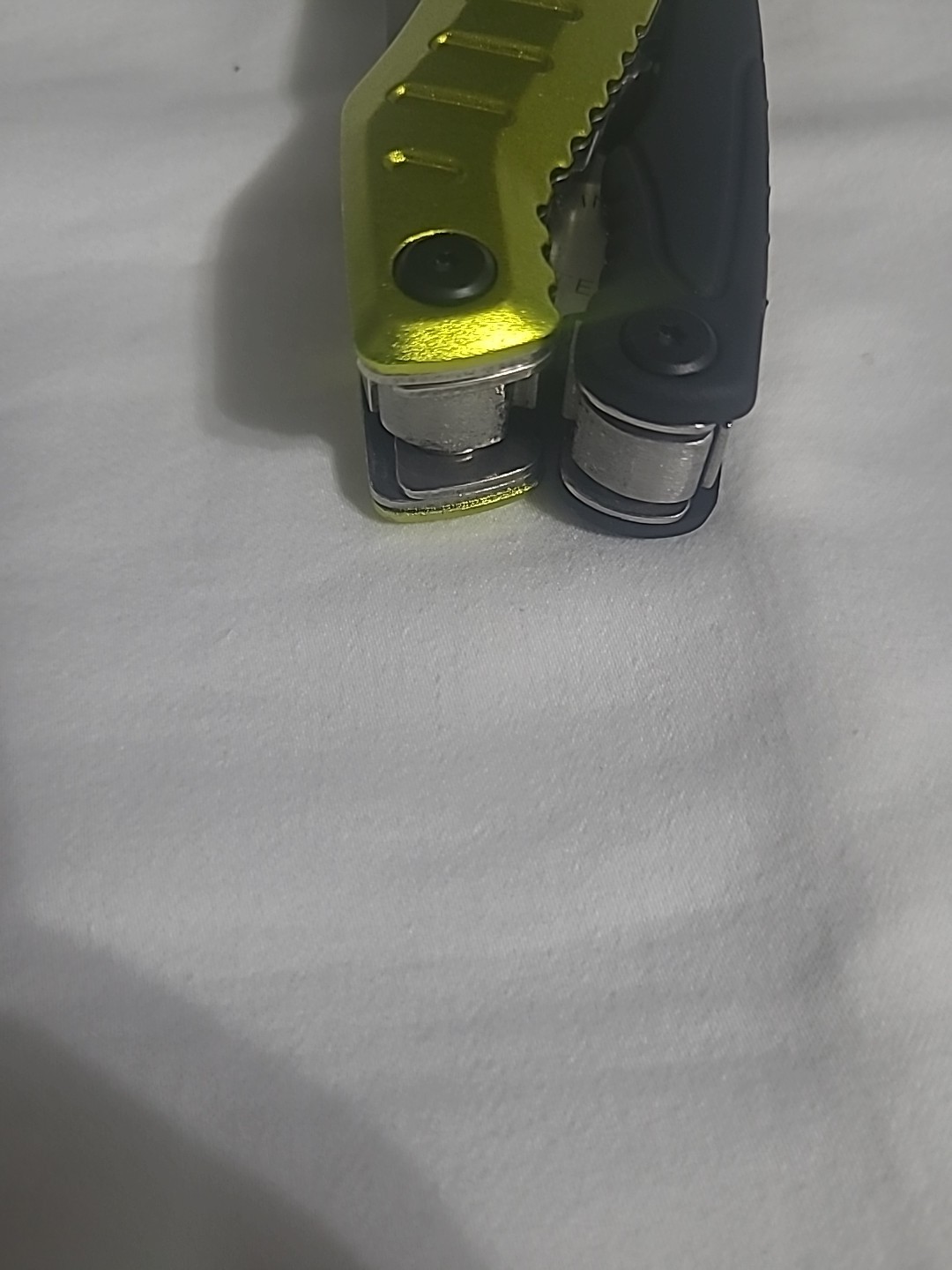 Kilimanjaro Magnus Multi Tool w/ OEM Pouch