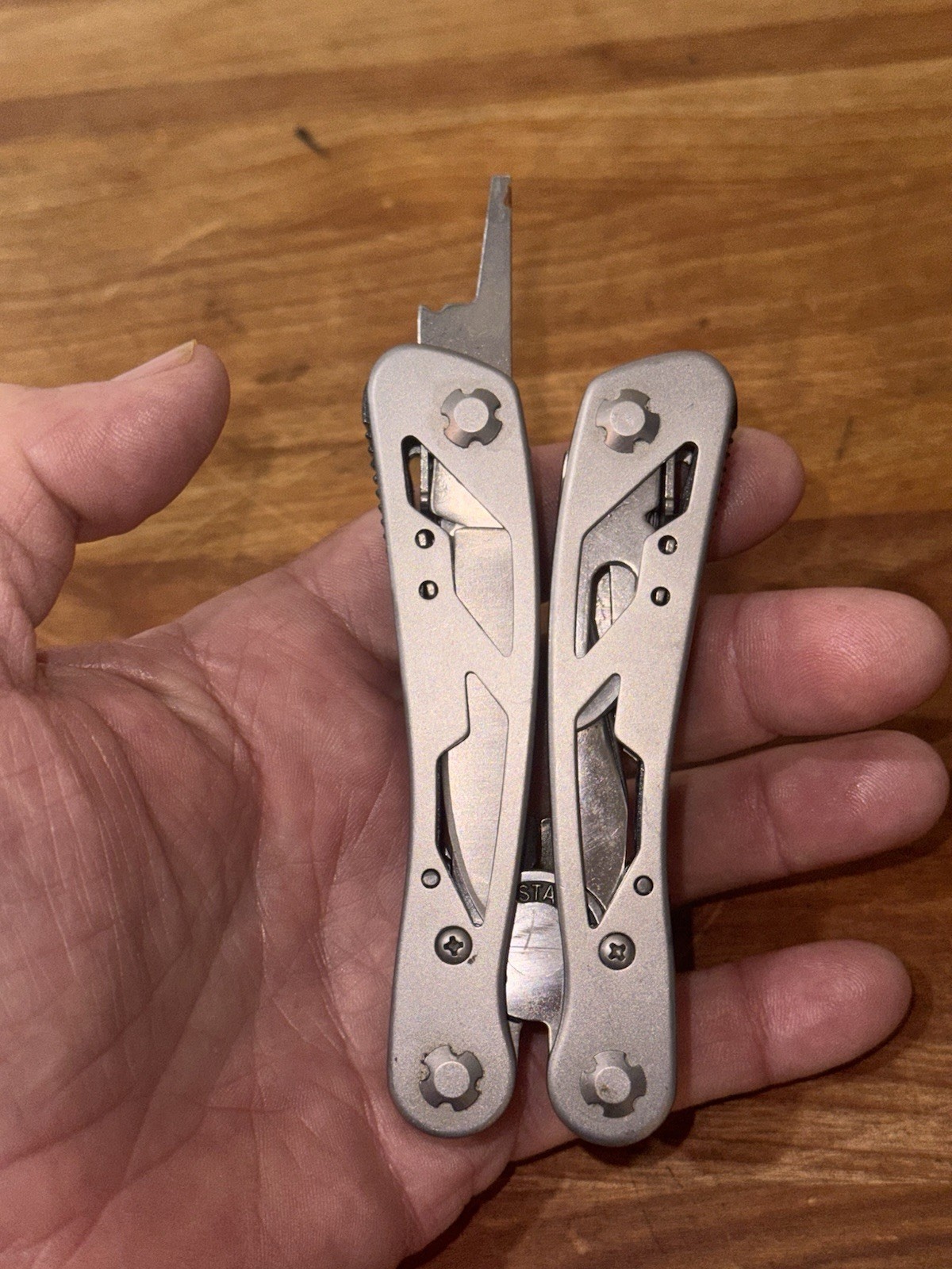 Stanley 12 In 1 Multi Tool. Last Photo Shows All Tools That Are Included. NICE.