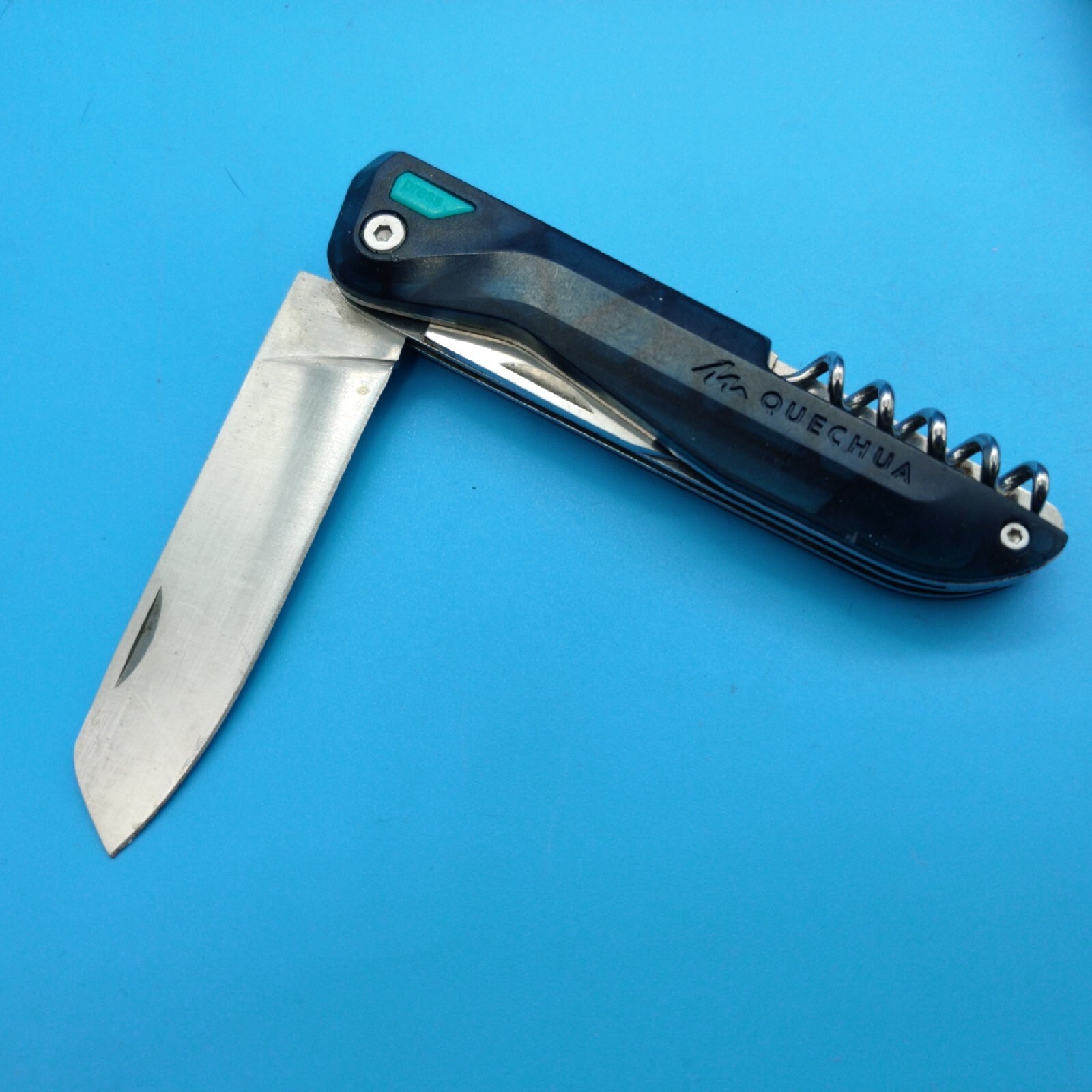 USED QUECHUA CLAP FOLDING KNIFE NAVAJA MULTITOOL