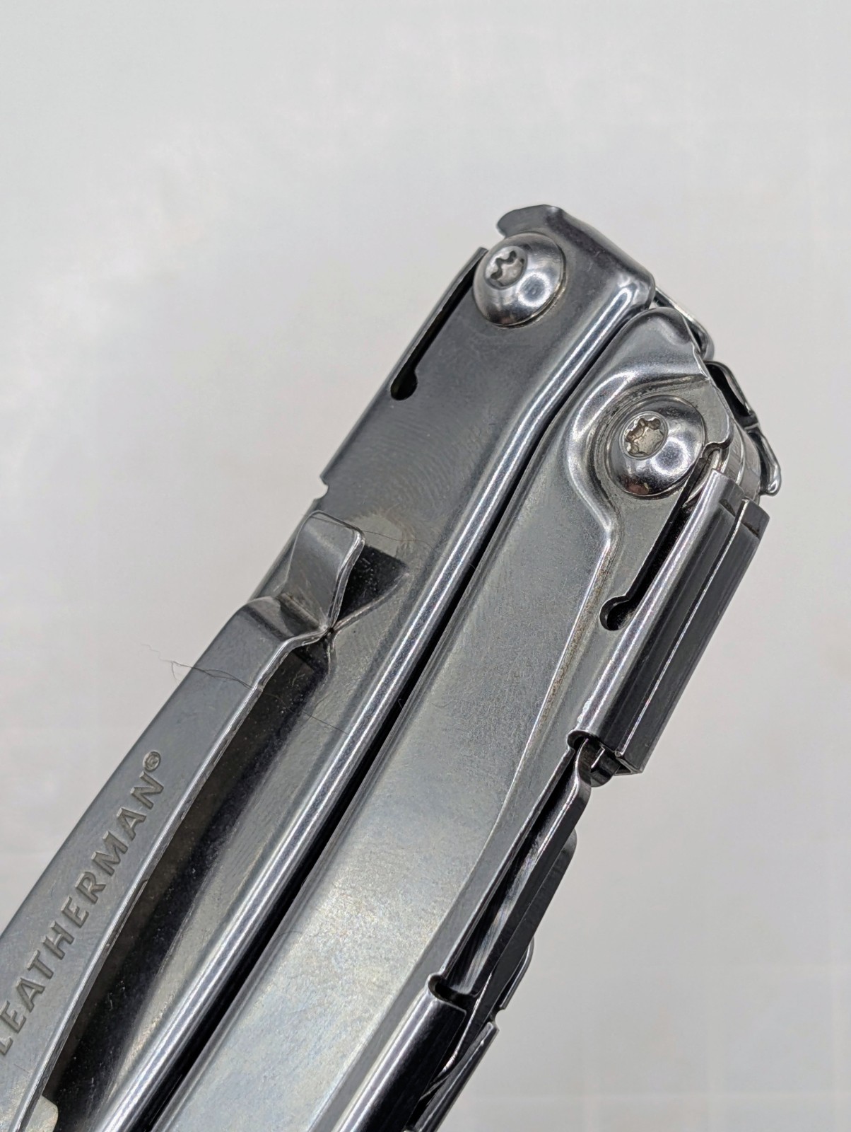 Leatherman Rev 14-In-1 Stainless Steel EDC Straight Blade Multitool & Pliers