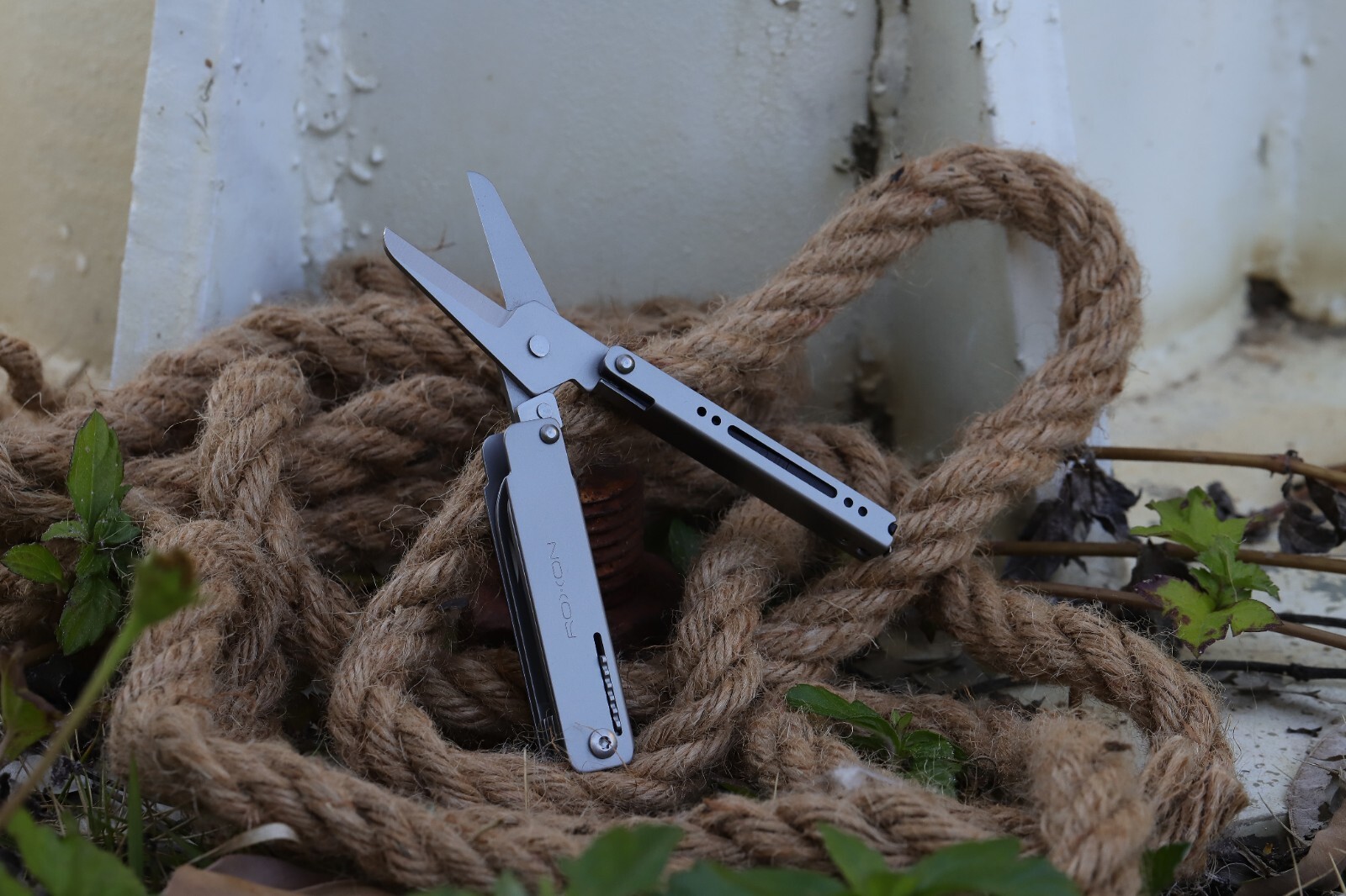 ROXON Multitool M3 incl. Nylon Belt Bag, Lightweight, Sturdy with 13 Functions