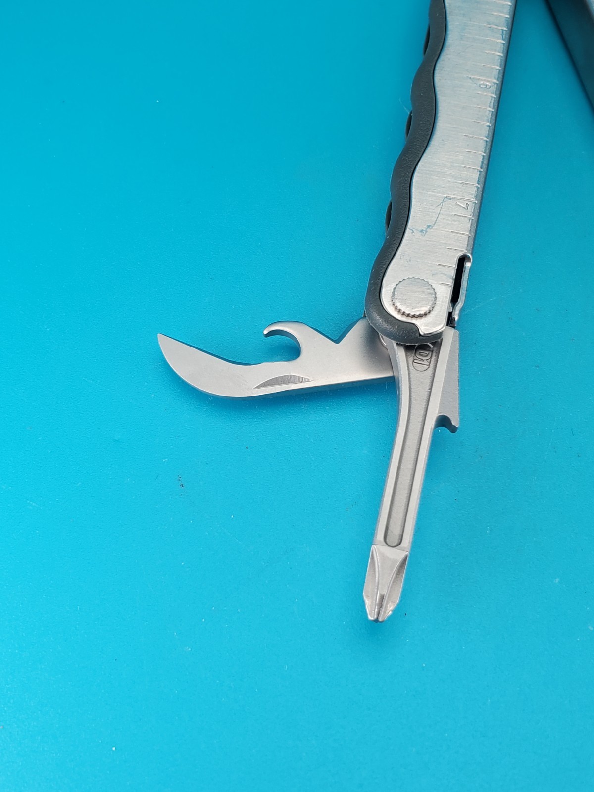 Leatherman Kick Multi-Tool, Knife, Pliers, Retired, Collectible!