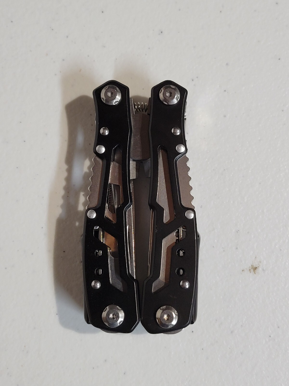 14-in-1 Portable Multitool With Safety Locking, Stainless Steel Pliers…