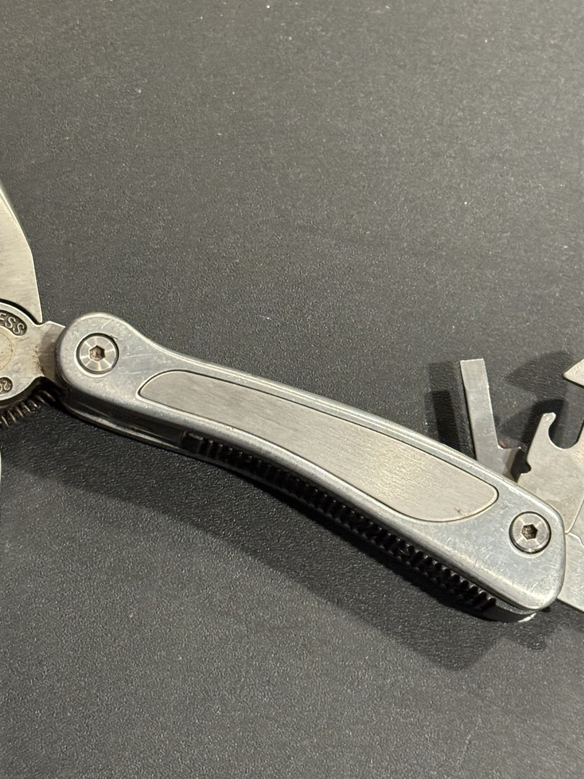 DREMEL MULTI-PLIERS TOOL Stainless Steel. Nice Condition Rare Find!