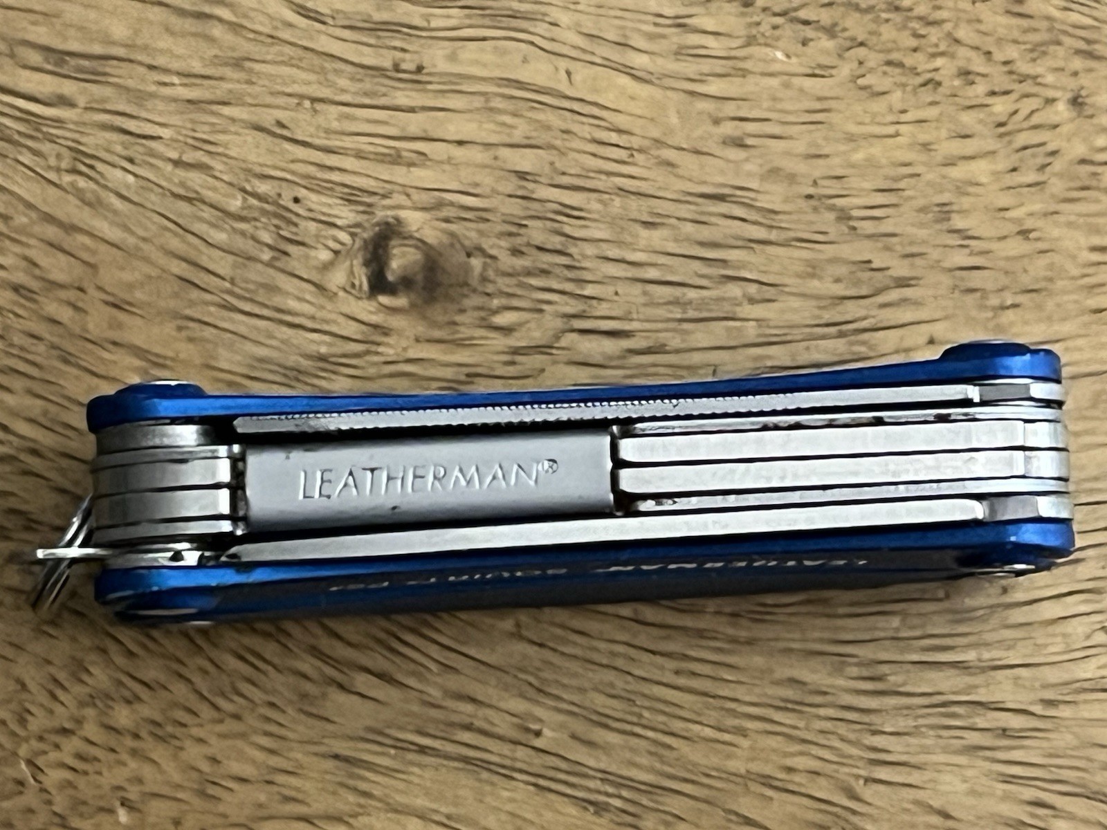 RETIRED Leatherman Squirt PS4 MultiTool Black DISCONTINUED SUPER NICE!
