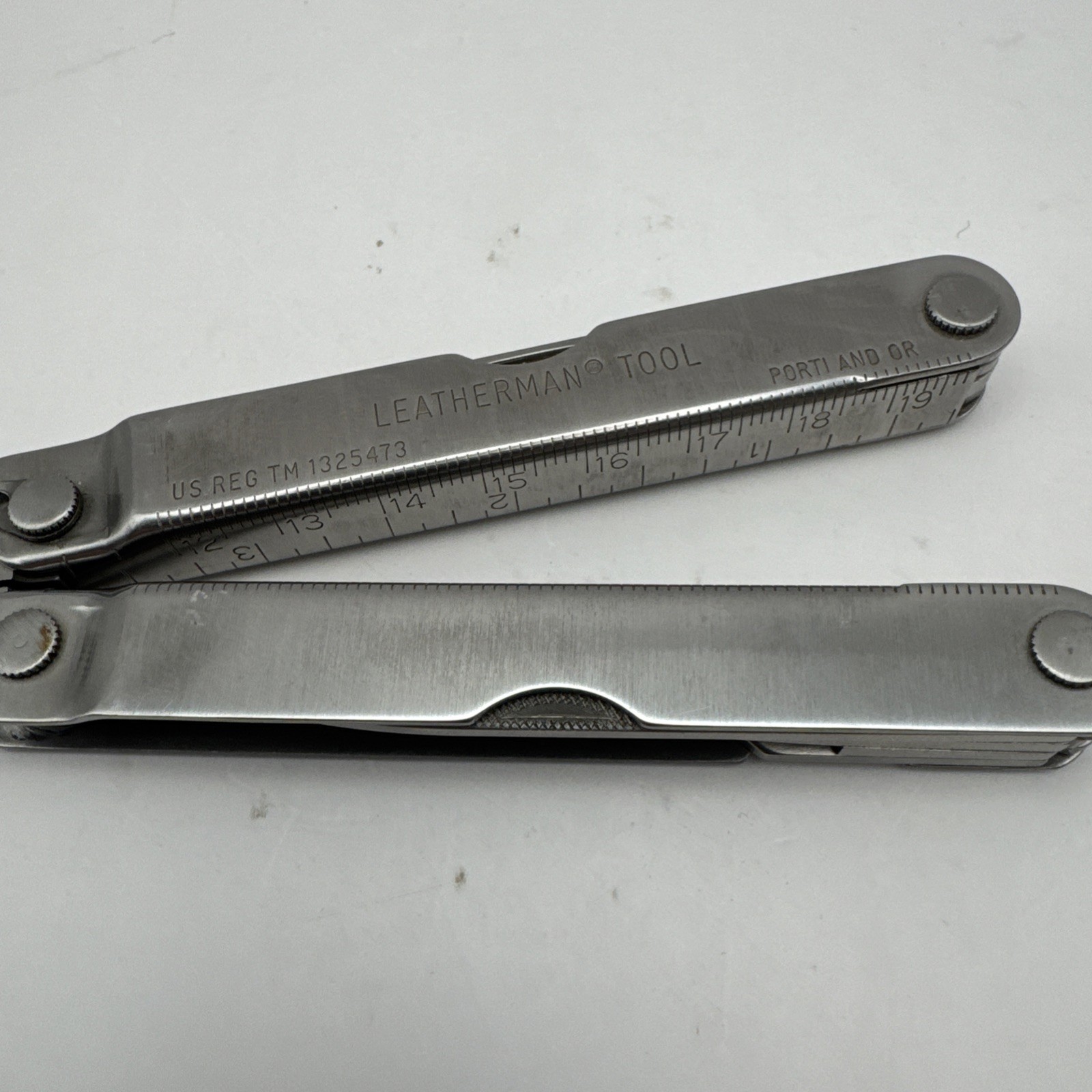 Early Vintage Leatherman Pocket Survival Tool (PST) w/ Original Leather Sheath