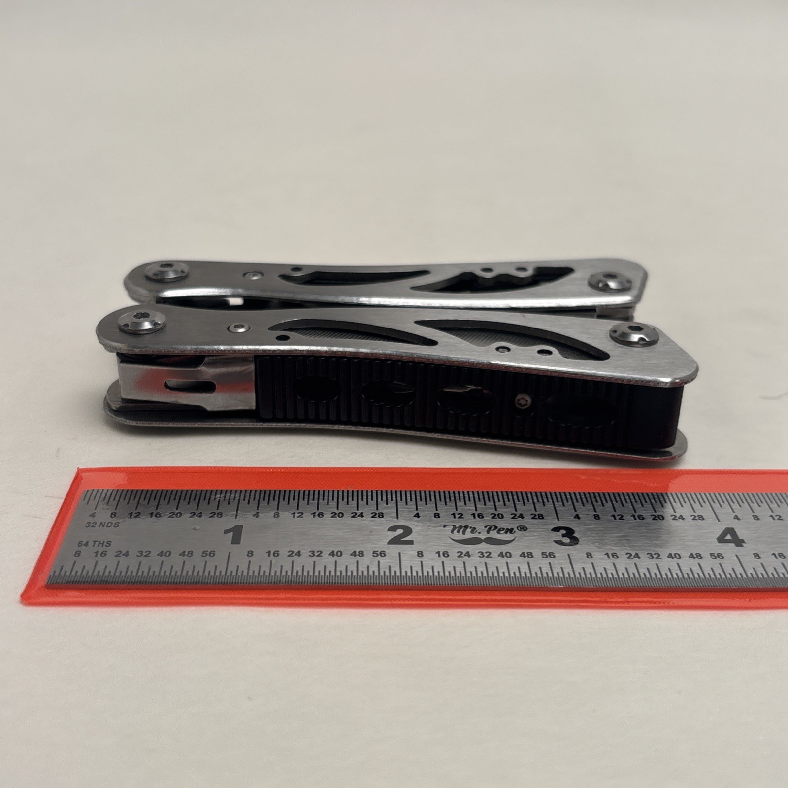 Kraftsman Multitool Silver Tone, Sheath Included. Camp Hunt Fish Survival Bugout