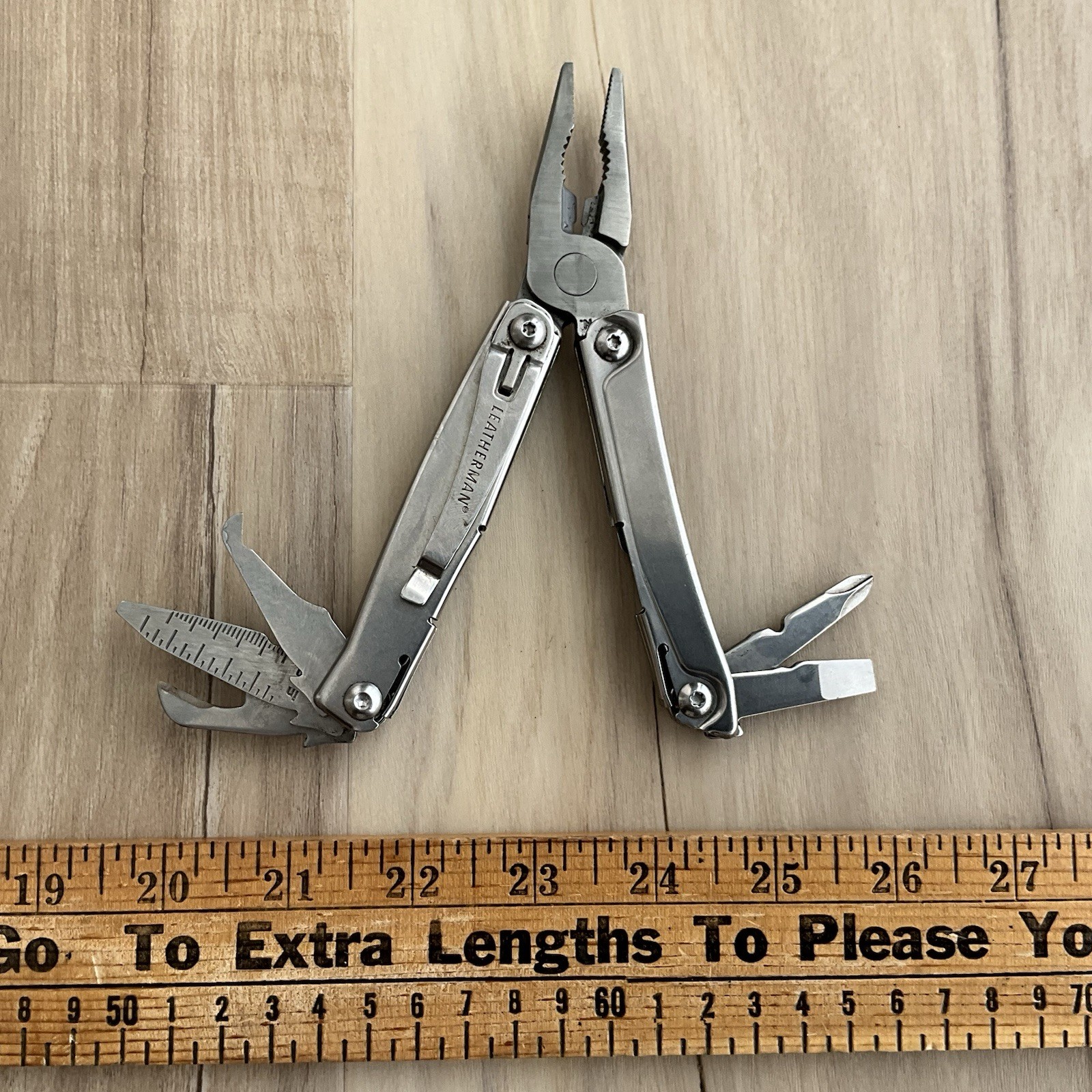 Leatherman Rev Multi Tool W Belt Clip Date Code 1020 (Oct 2020)