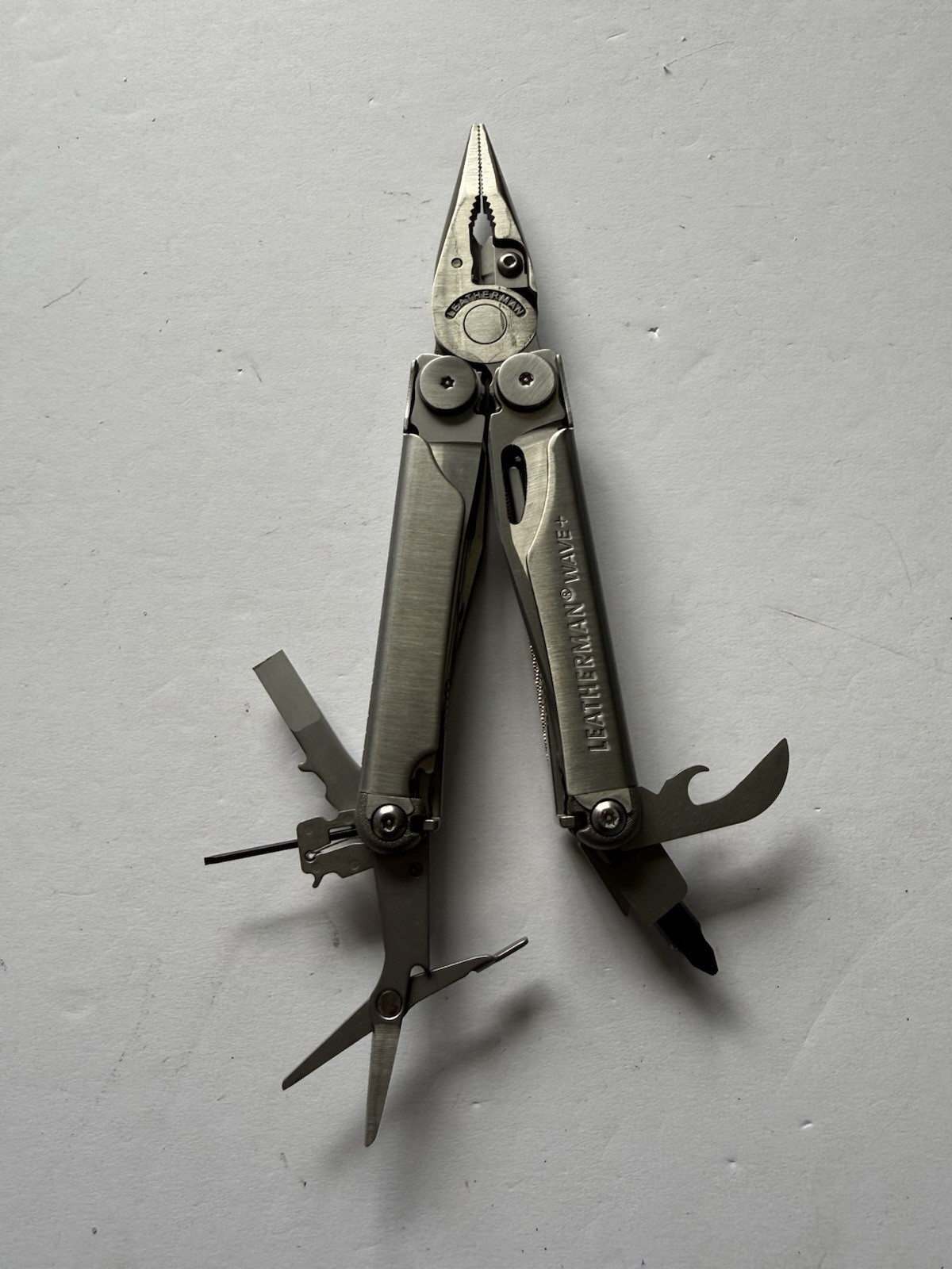 Leatherman Wave Plus Multi-Tool Great Condition w/Sheath