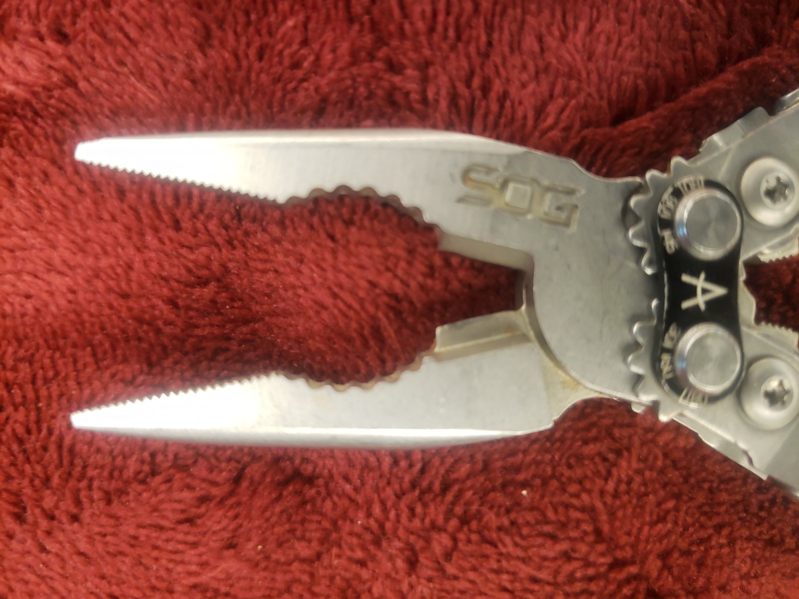 SOG PowerPint Multi-Tool Pocket Knife Folding Pliers