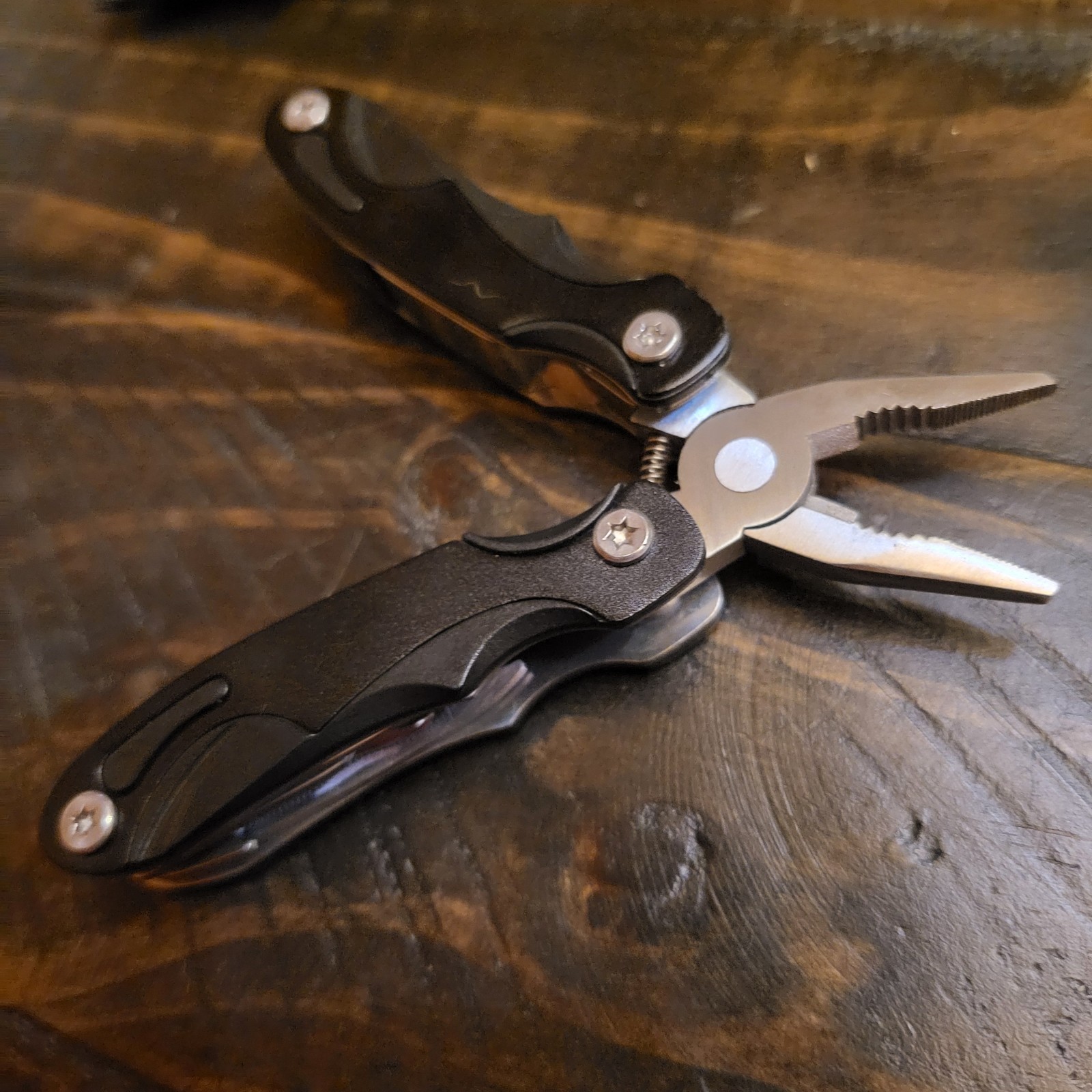 L@@k!!! Ruff Hewn Black Multi Function Pocket Knife Tool Gadgets – 10 Tools