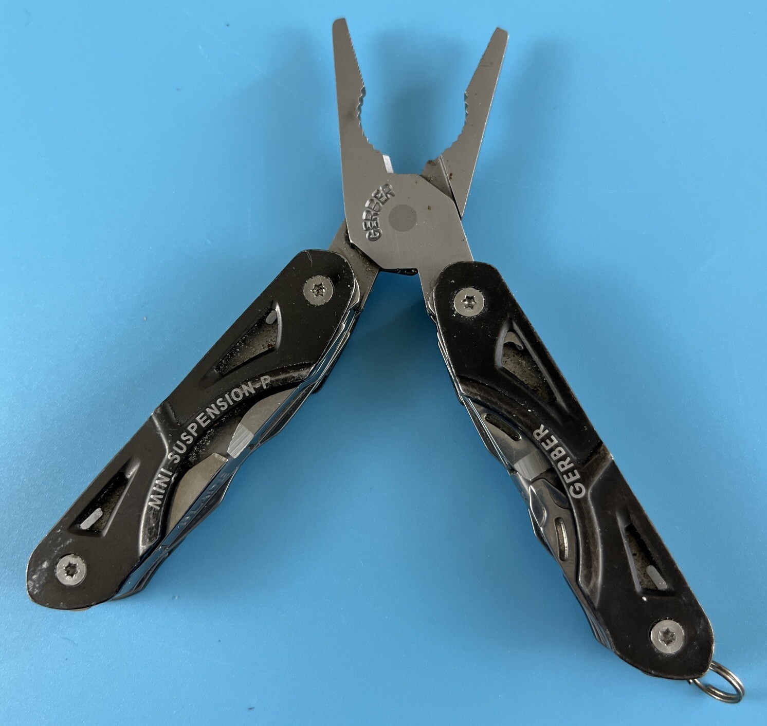 Gerber Mini Suspension-P Gray Mini Multi-Plier 12 Function 8 Tool Keychain