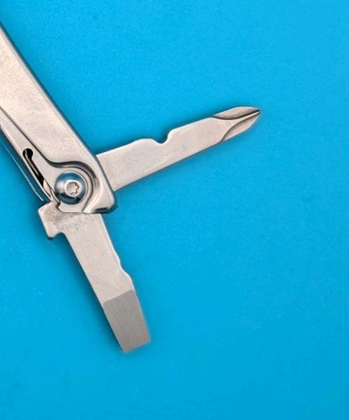 Leatherman Bolster 13 Tool Stainless Steel Multi-Tool!