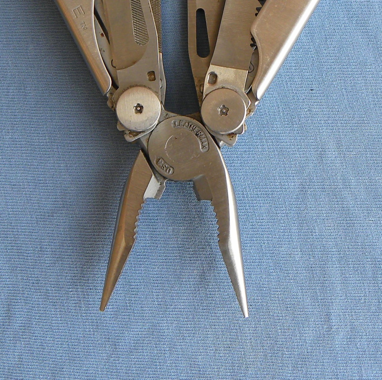 Leatherman Tool Wave w/Leather Sheath Multi-Tool, 07/00