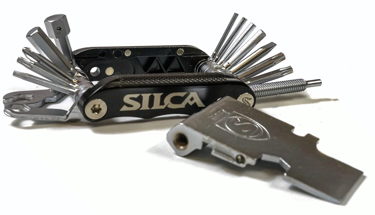 MultiTool | 20-Tool Minimal Design | Steel Build | Magnetic Storage | HEX/TORX
