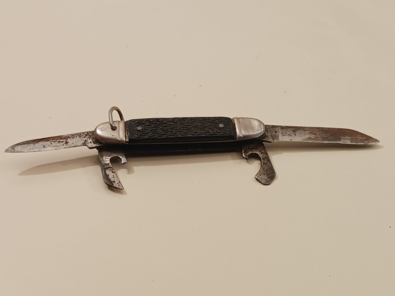The Ideal Camper Knife multi Tool 4 Black Base