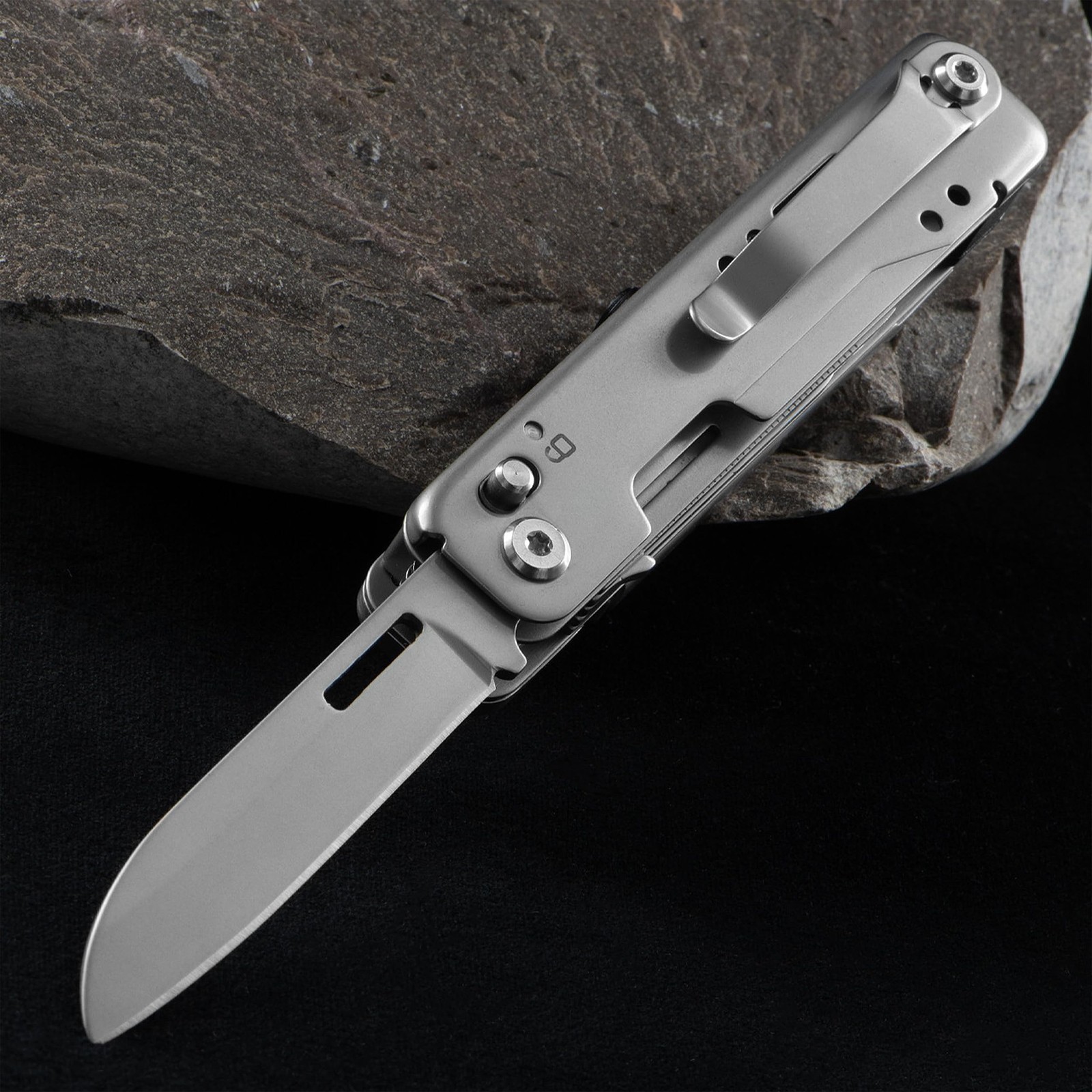 BlackFox Solver BF-207 Multi Tool 13-in-1 Stainless Steel EDC Heavy Duty Pock…