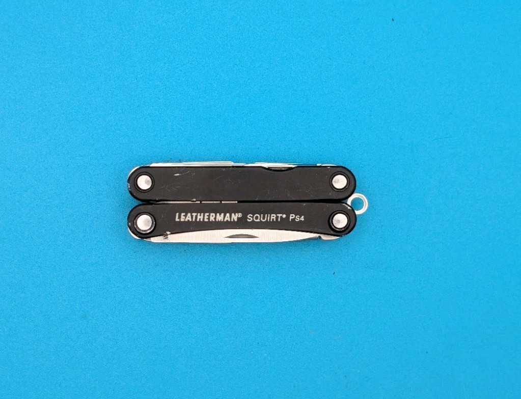 Leatherman SQUIRT PS4 Multi-Tool With Pliers Scissors Knife BLACK!