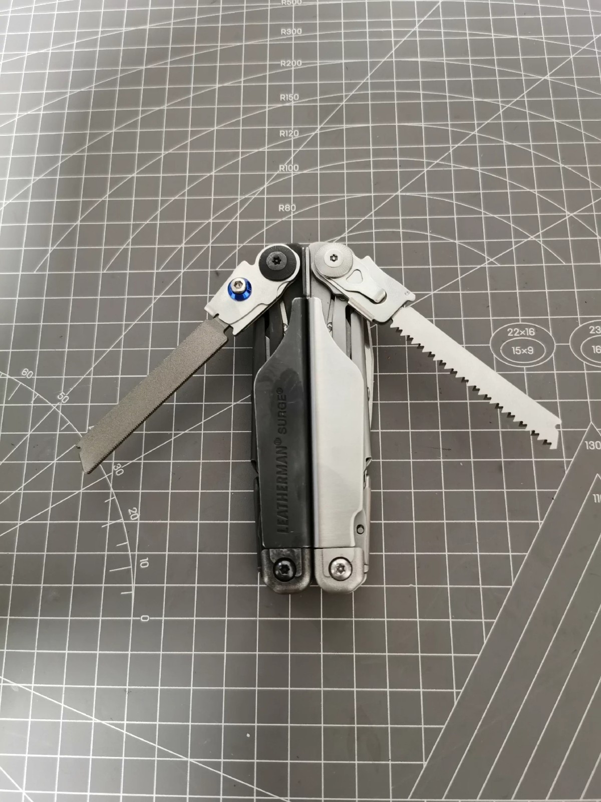 Leatherman SURGE Adapter Replaces Serrated Blade – Use Saw/File or T-Shank