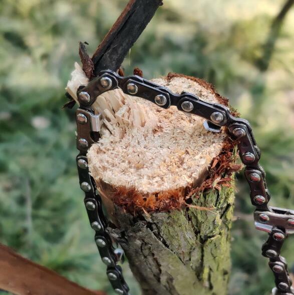 Multiple use portable outdoor survival camping bracelet saw Garden trimmer tools