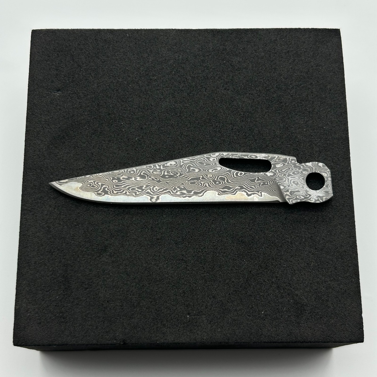 [USA STOCK] VG10 Damascus Upgrade Blade for Charge TTI Wave – 60 HRC EDC