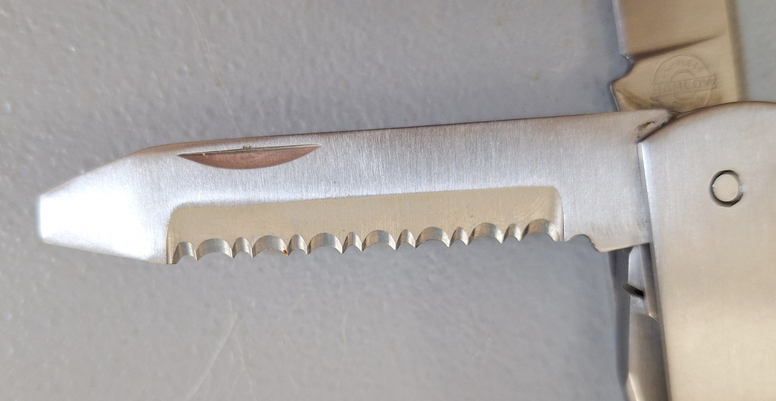 Barlow Multi-Tool: Knife, Crescent, Pliers, Screwdrivers, Saw, File, Wire Cutter