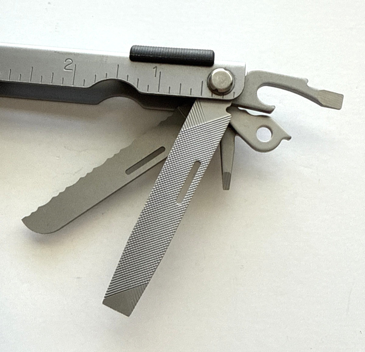 Gerber Fisherman MP600 Multi-Tool With Original Hard Sheath USA