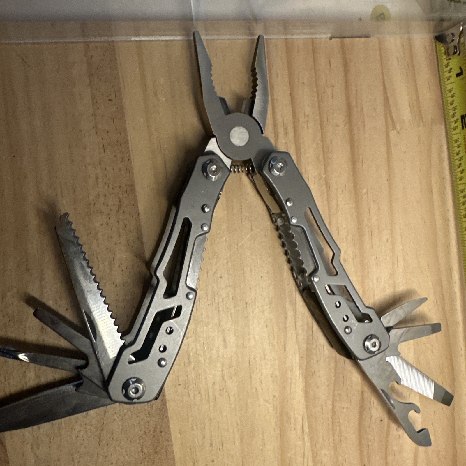fangfo 14-in-1 Multitool-Everyday, Outdoor, Survival, Camping, Hunting & Hiking