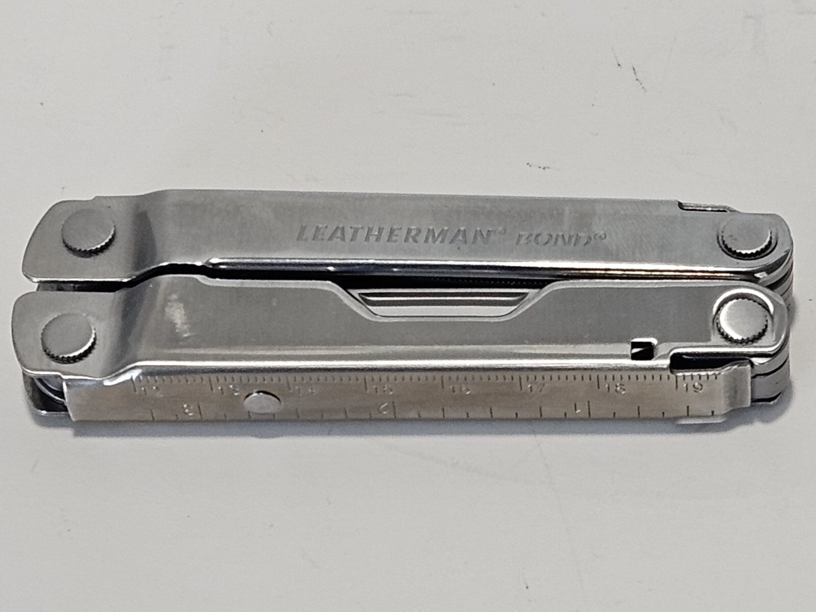 Leatherman Bond Stainless Steel Multi Tool Brand New