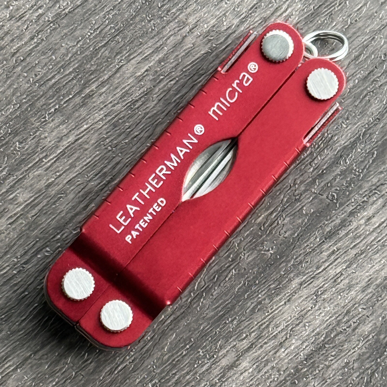 Leatherman MICRA RED Multitool in Vintage Gift Tin. Branded 3M