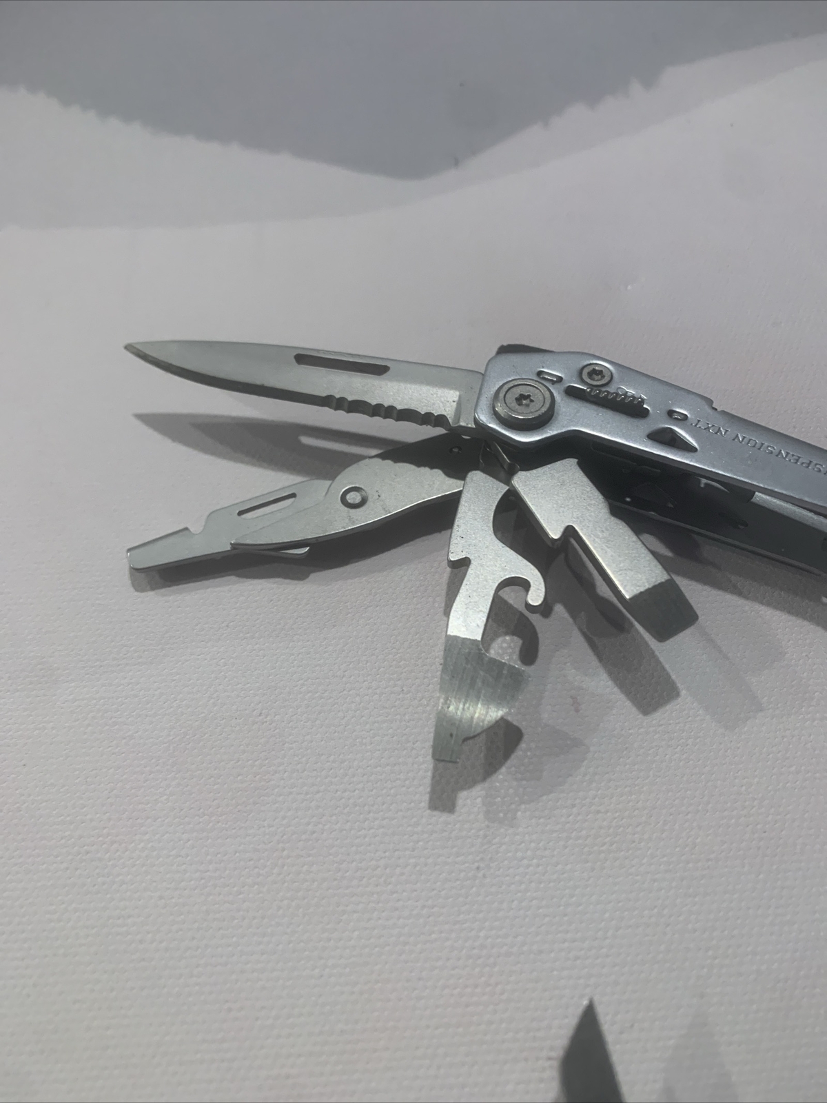 Gerber Suspension NXT 15-in-1 Multi-Tool with Pocket Clip in Excellent Condition