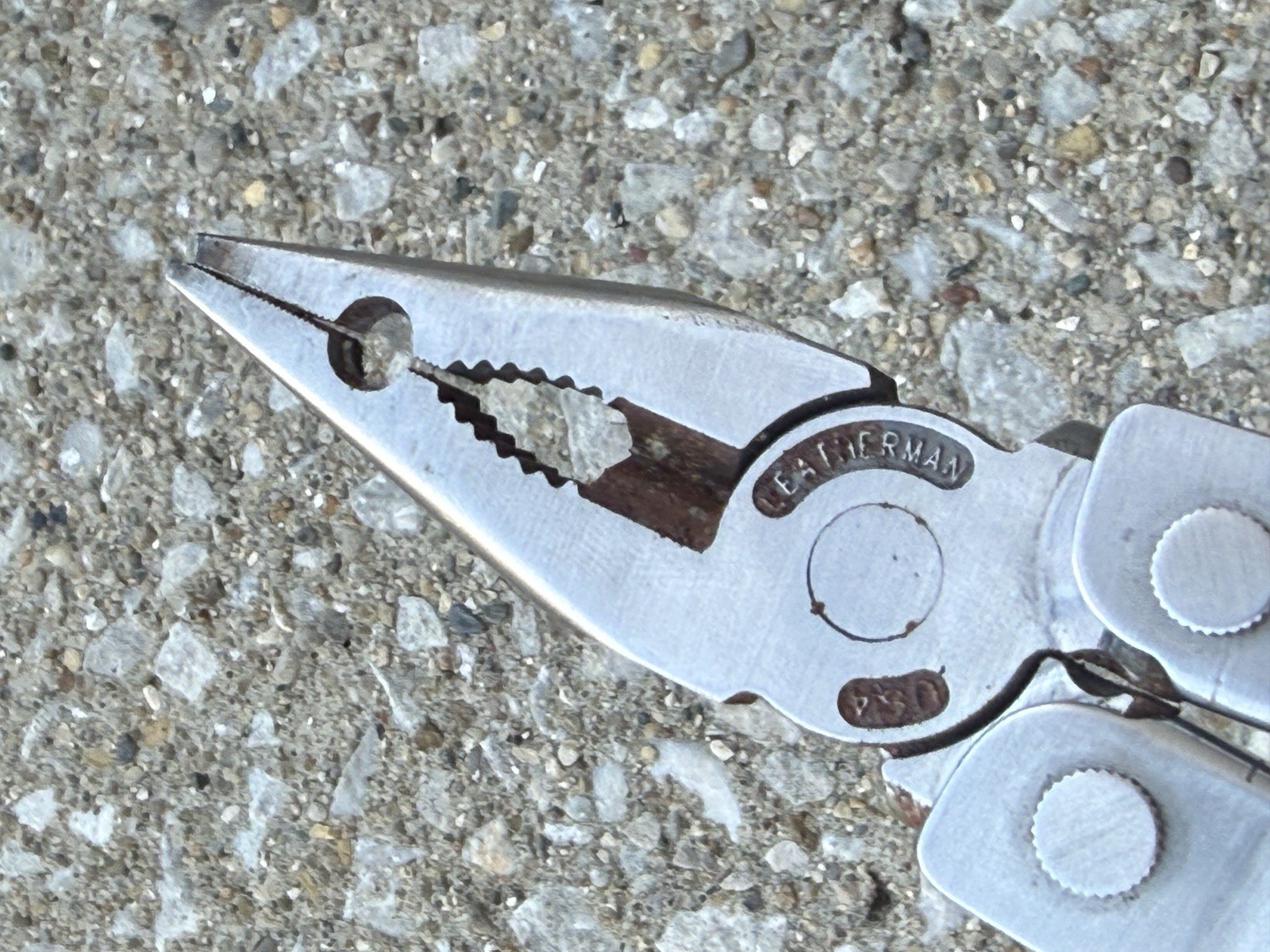 Vintage Unused (but has rust) Leatherman Super Tool w/ Box & Sheath 1996