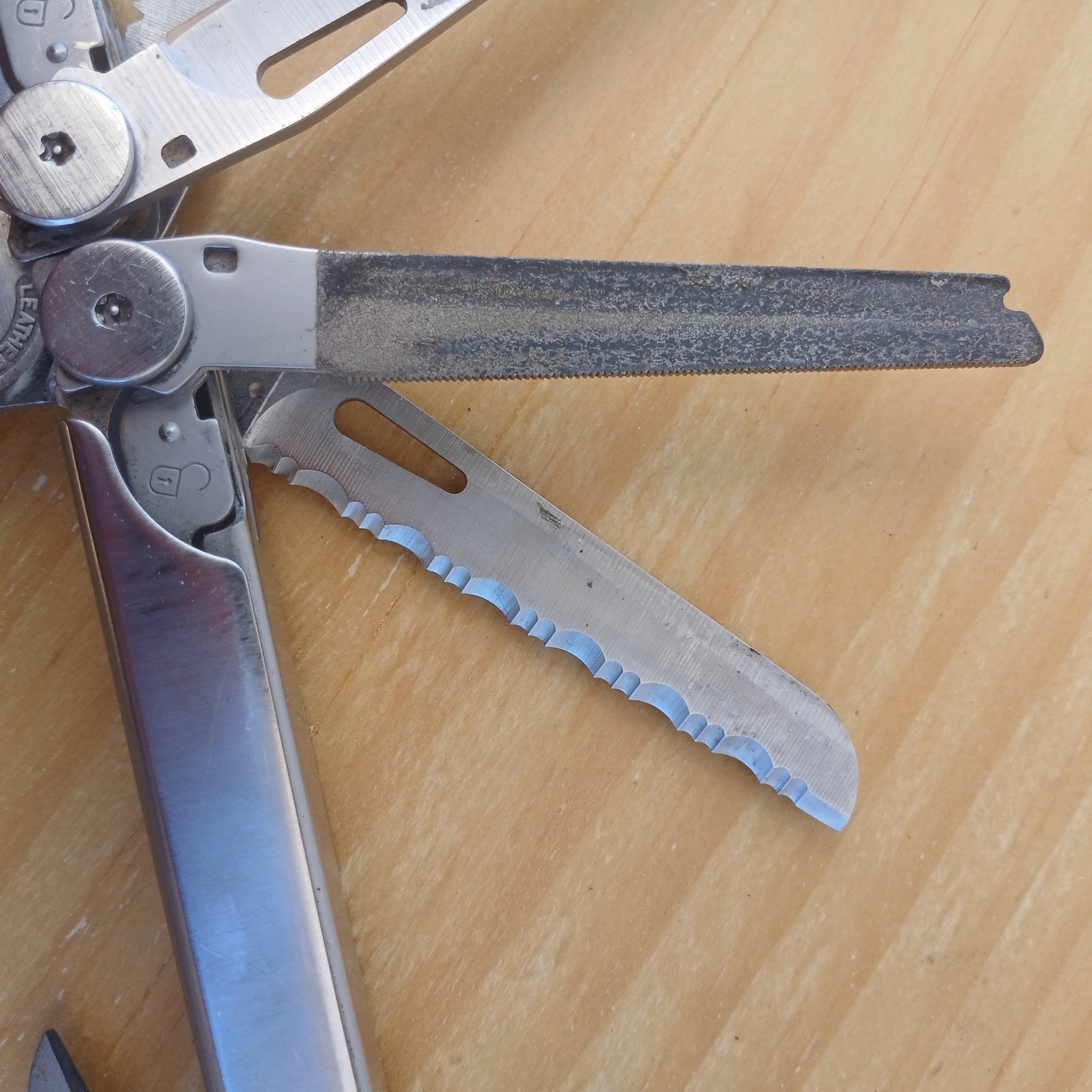 LEATHERMAN Multi tool LOT of 4 | PST II, Rebar, Wave, Fuse