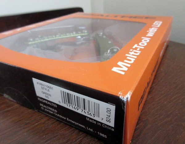 new RealTree 8 Multi-Tool w/ LED Stainless Steel knife, Screwdrivers, Pliers, +