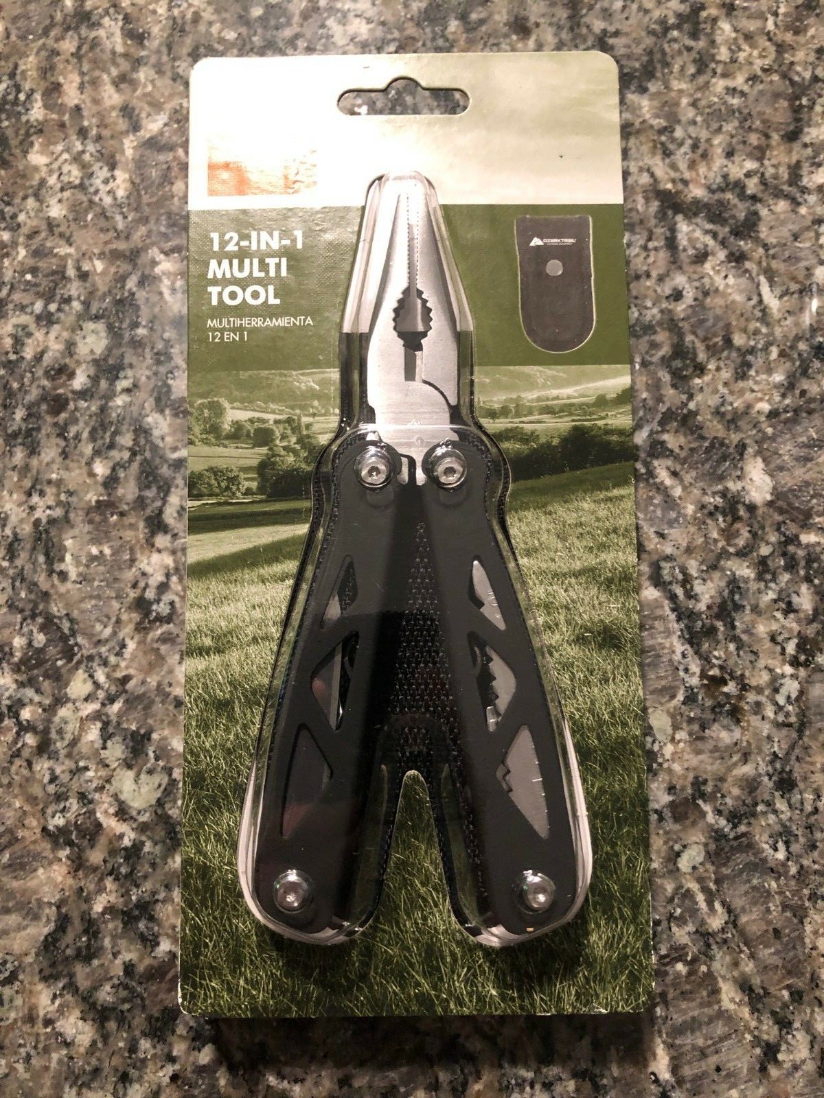 New Ozark Trail 12 in 1 Multi Tool (Black)