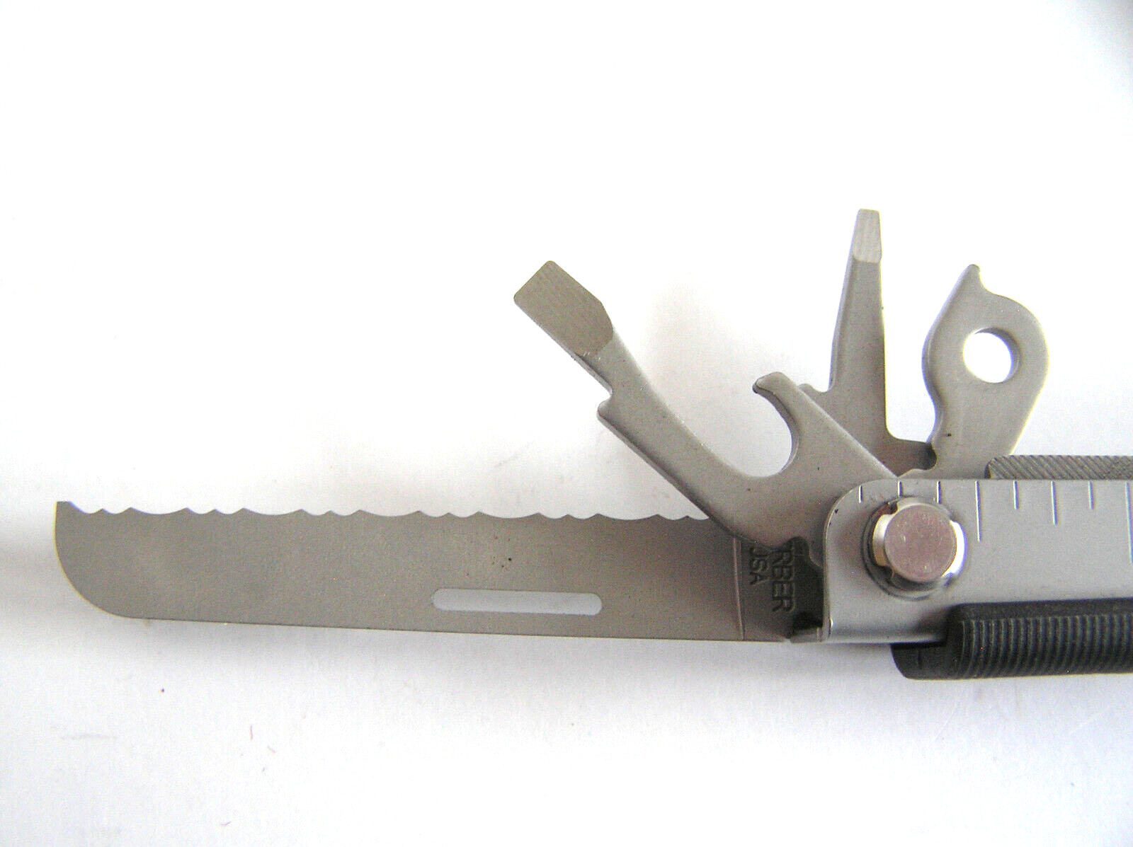 Gerber Fisherman MP600 Multi Tool w Longer Needlenose Plier & RARE Hard Case